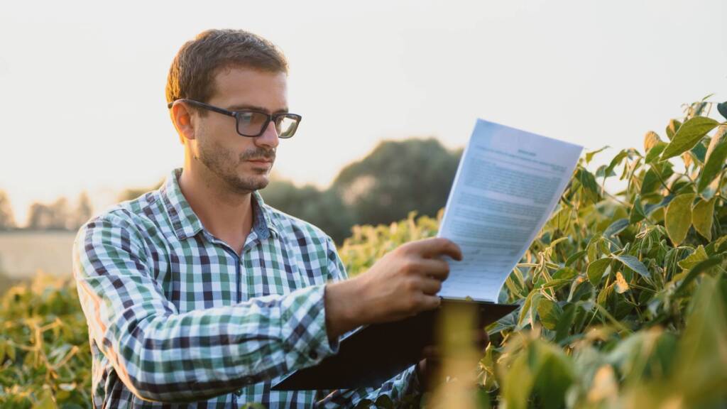 die arbeit als anbauberater ist oft auch wissenschaftlich