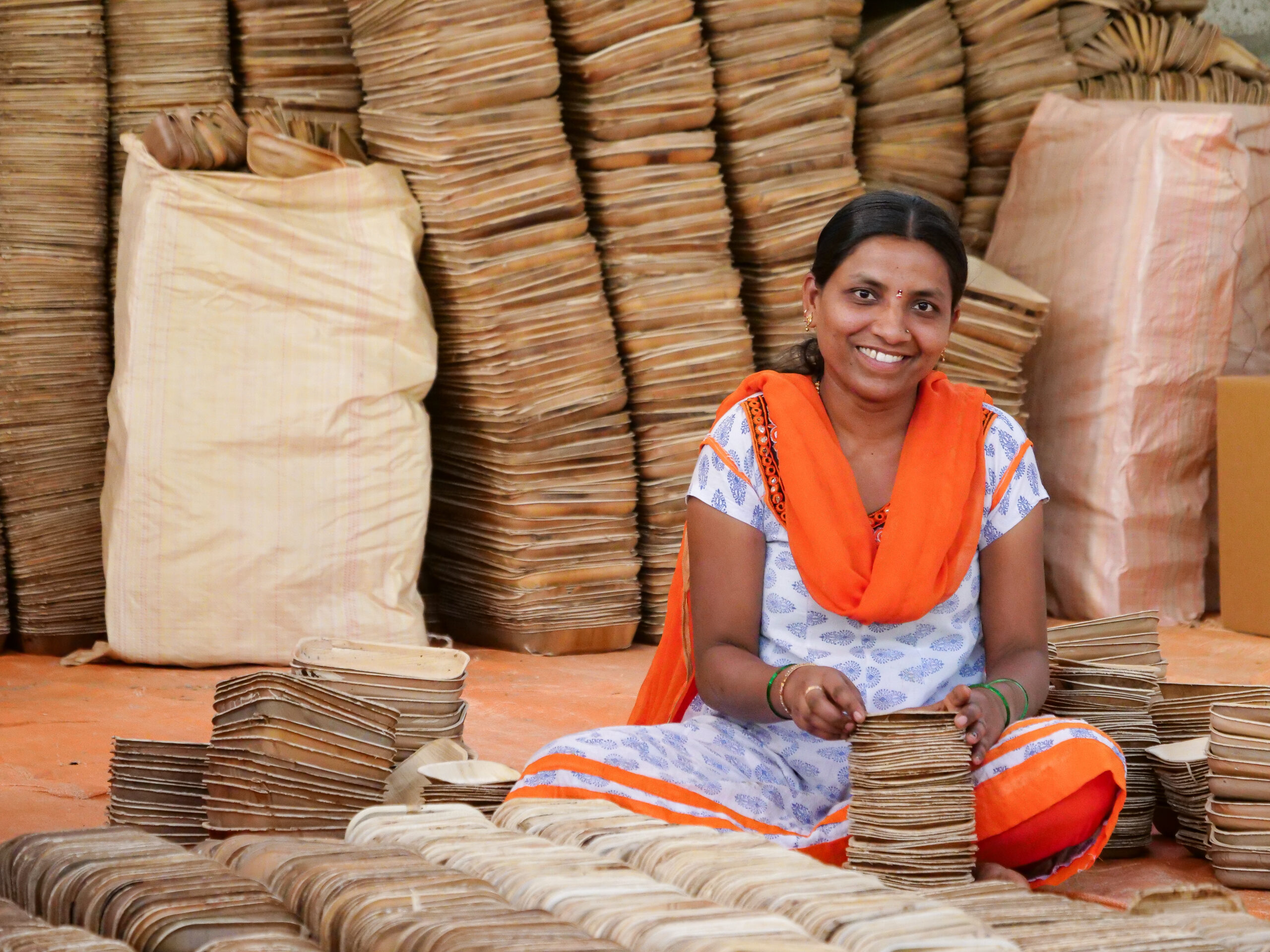 Die Plastikalternative wird in Indien hergestellt.