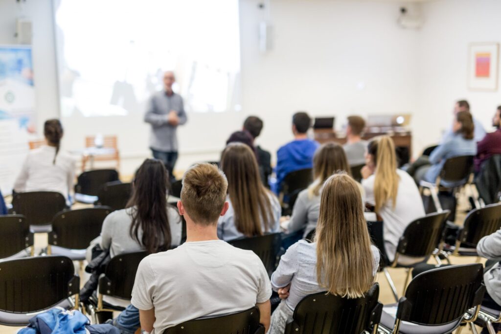 agrajo.com Landschaftsarchitektur studieren Hörsaal Vorlesung